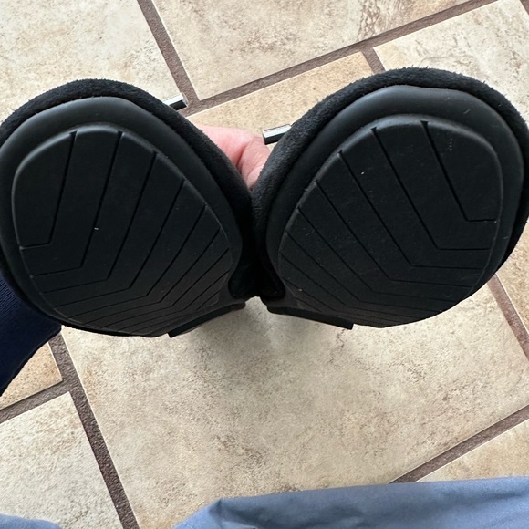 Me Too ballet flats women’s US 7 black velvet - Picture 5 of 6